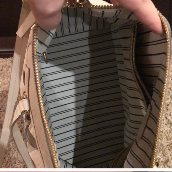 LV bag - Picture 4 of 8